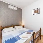 公寓 Apartments More *