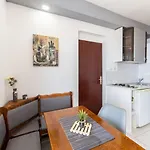 Apartments More * 布里斯特