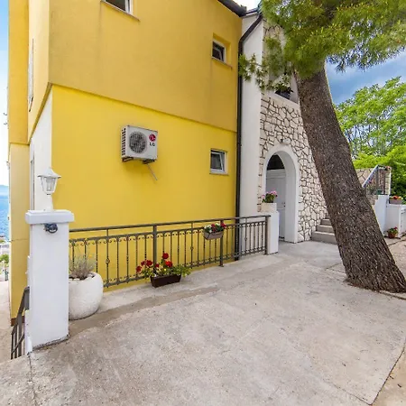 Apartments Sime * Brist