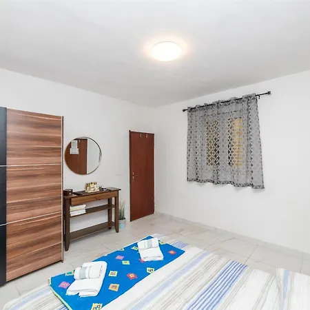 Apartment Sime *