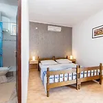 Appartement Apartments More *