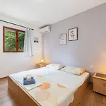 Apartments More