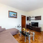 Appartement Apartments More *