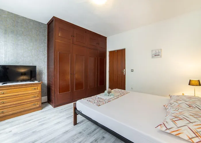 Apartments More Apartamento Brist