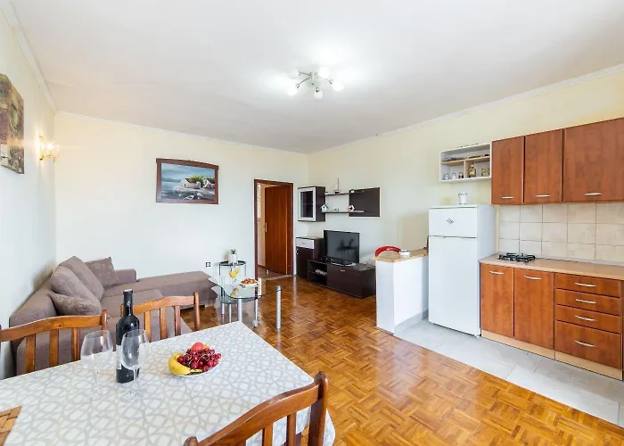 Apartament Apartments More