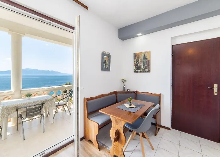 Apartament Apartments More Brist