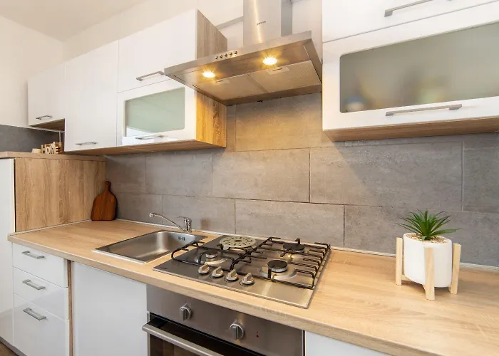 Apartments More Brist