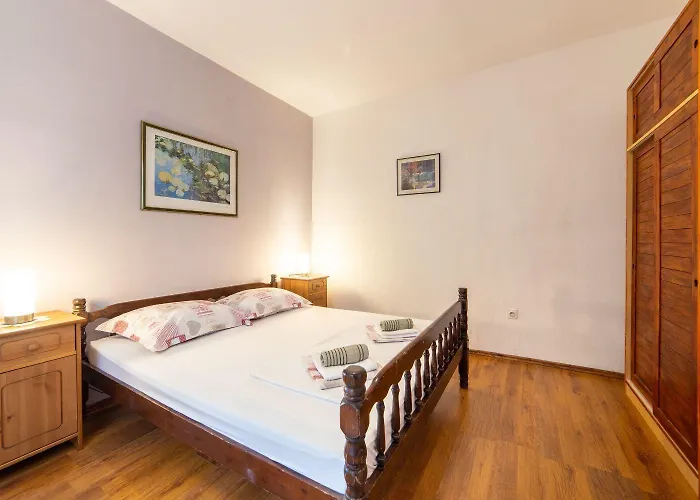 Apartments More * Brist